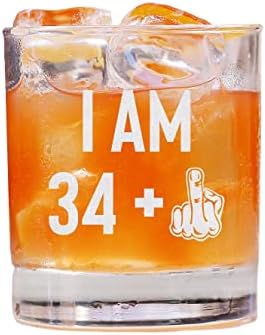 QPTADesignGift Vagyok 34 + Középső Ujj Whiskys Üveg Whiskey Maratott Üveg - 35-Születésnap - Vicces Szülinapi Fordult 35